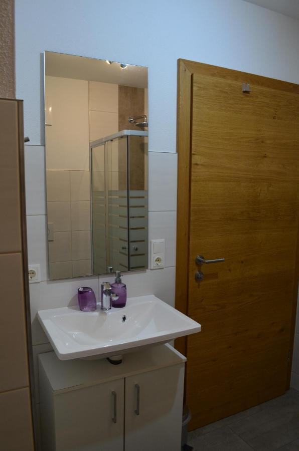 Apartment Klein & Fein Schlitters Extérieur photo