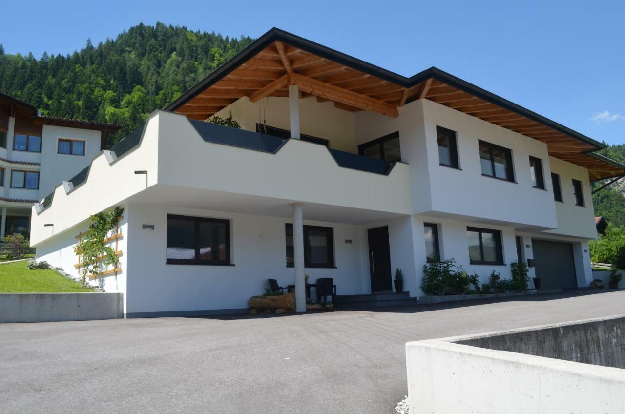 Apartment Klein & Fein Schlitters Extérieur photo